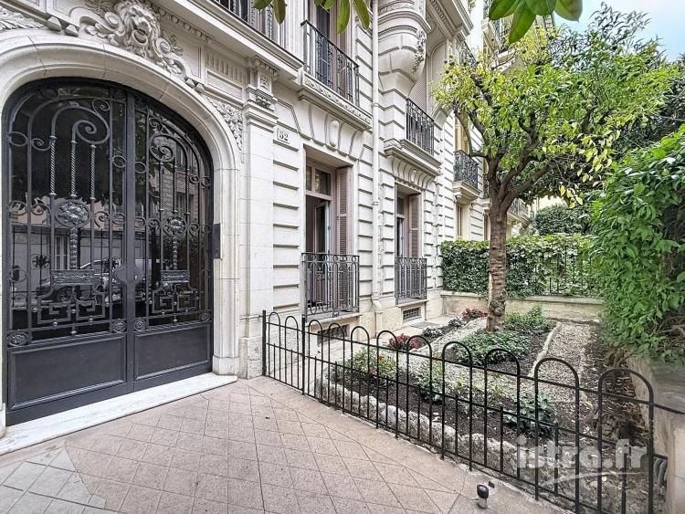 Nice Clémenceau – 2 pièces traversant 49,50m²