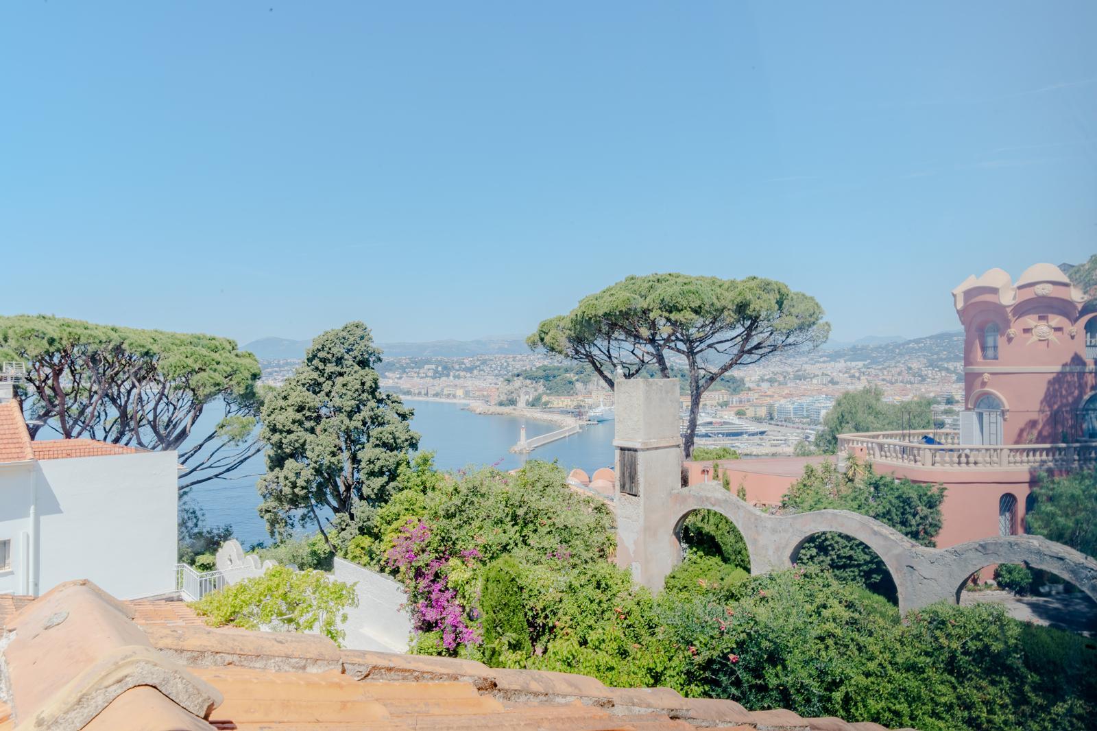 CAP DE NICE - VILLA-VUE MER - RÉNOVÉ