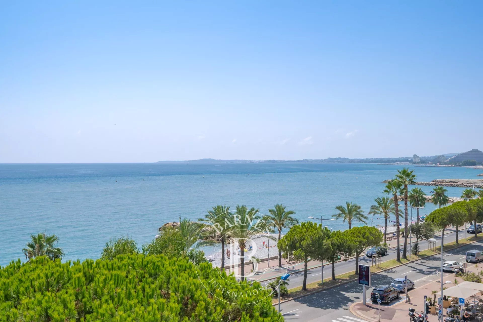 Appartement Cros de Cagnes à quelques mètres des plages et au calme