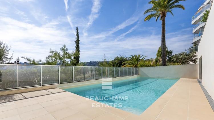 Appartement esprit loft avec vue mer - Nice Gairaut