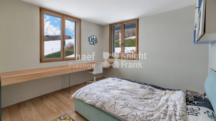 6DNlP_lookmove_238005128_5.jpg