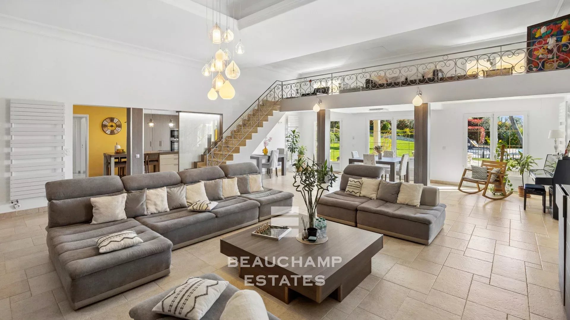 Co-Exclusivité - Villa néo-provençale 5 chambres avec piscine  - Nice Ouest