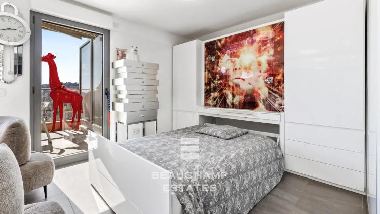 Appartement esprit loft avec vue mer - Nice Gairaut