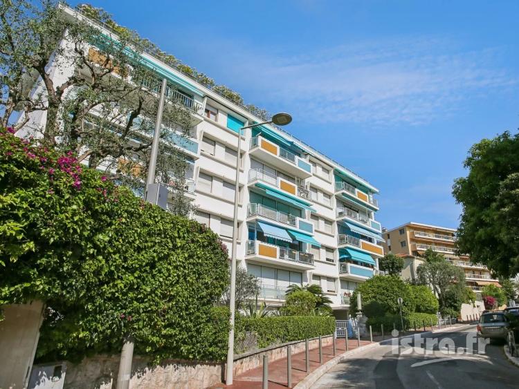 Nice Baumettes : 2 pièces proche mer et commerces