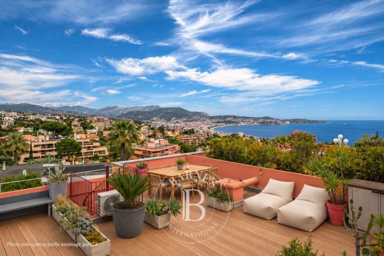 NICE - LANTERNE - TOIT TERRASSE - VUE MER PANORAMIQUE