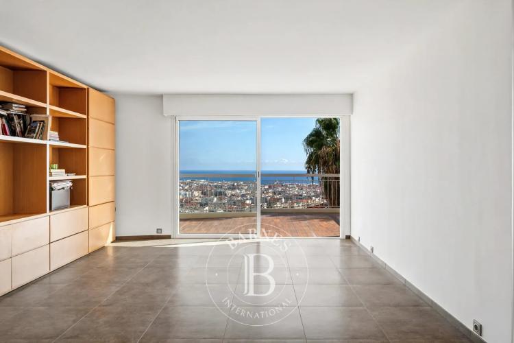 NICE - SAINT-PHILIPPE - APPARTEMENT EN DUPLEX - VUE MER PANORAMIQUE