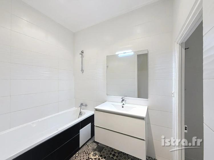Nice Clémenceau – 2 pièces traversant 49,50m²