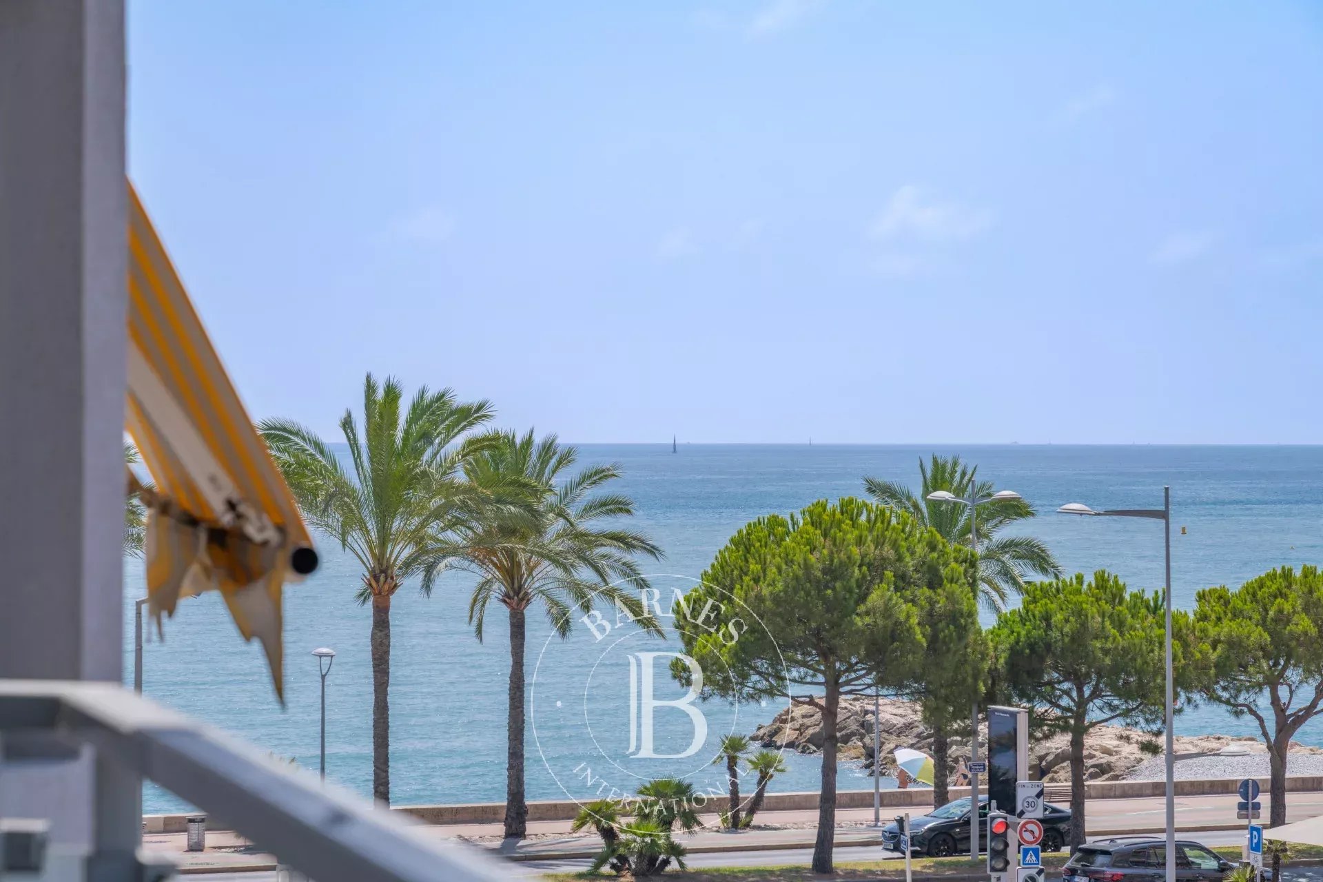 Appartement Cros de Cagnes à quelques mètres des plages et au calme