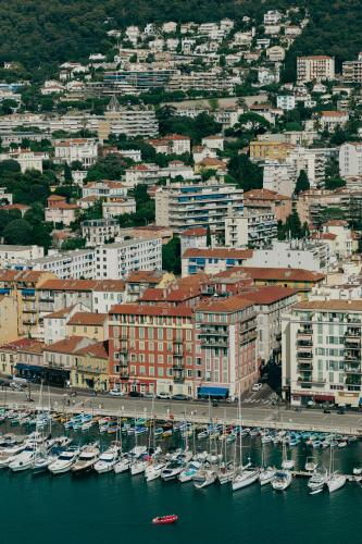 Acheter un appartement à Nice pour une résidence secondaire : tout ce qu’il faut savoir
