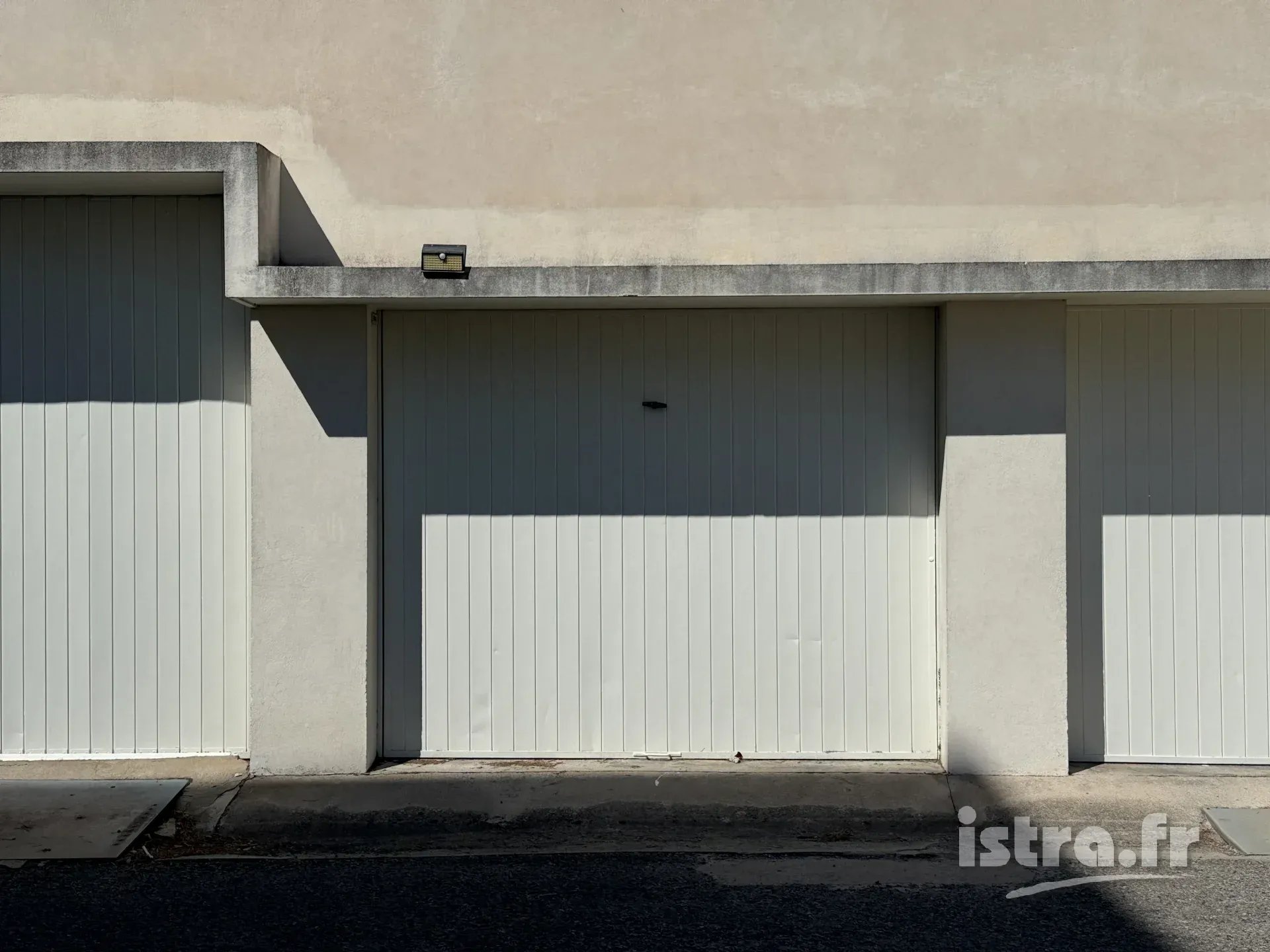 Nice Rue Aurore – Garage à vendre