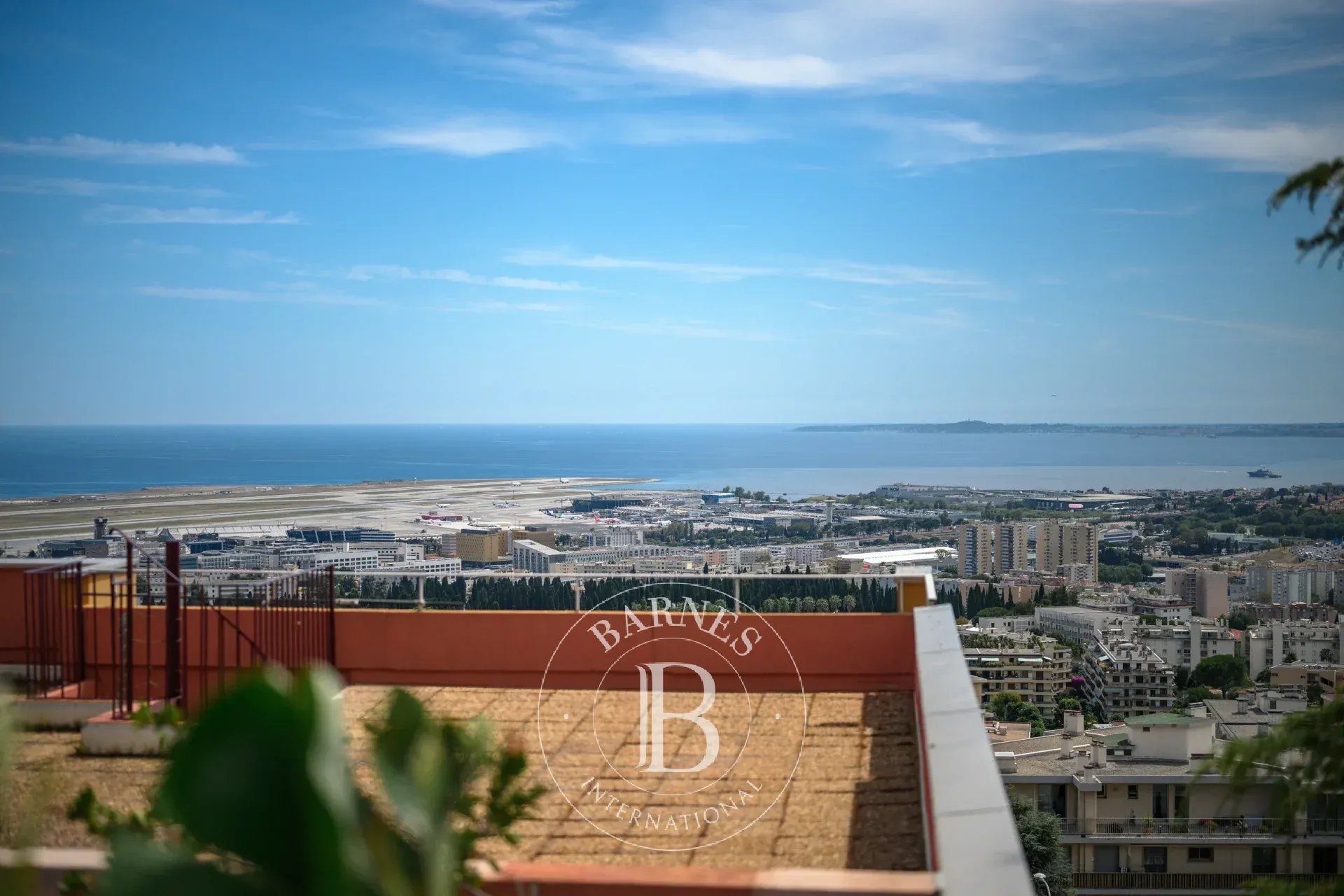 NICE - LANTERNE - TOIT TERRASSE - VUE MER PANORAMIQUE