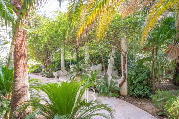 Cagnes-sur-Mer - Un palais italien dans un écrin tropical, à quelques mètres des plages