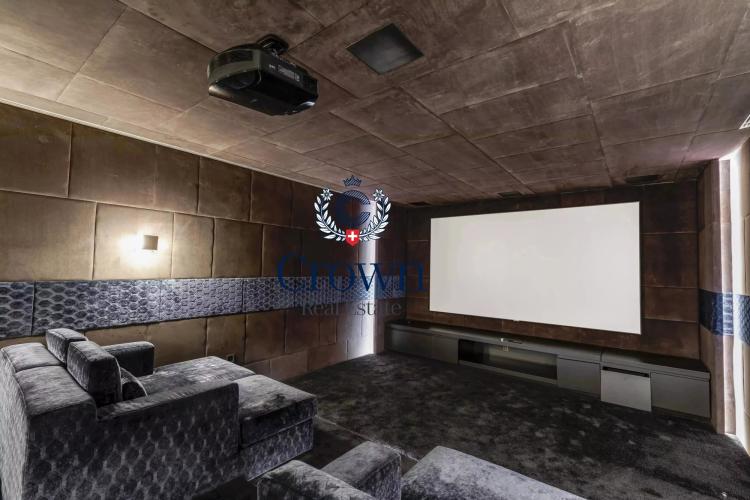 DICyf_lookmove_237883215_9.jpg