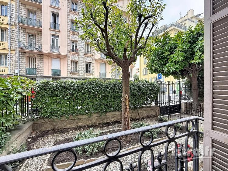Nice Clémenceau – 2 pièces traversant 49,50m²
