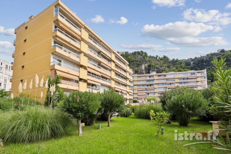 Nice St-Roch : agréable appartement de 54m² avec balcons