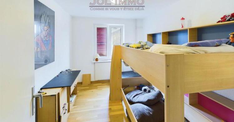 SEliR_lookmove_237593584_8.jpg