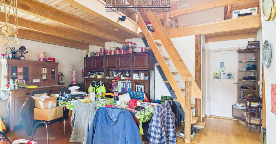sY4pm_lookmove_237593197_8.jpg