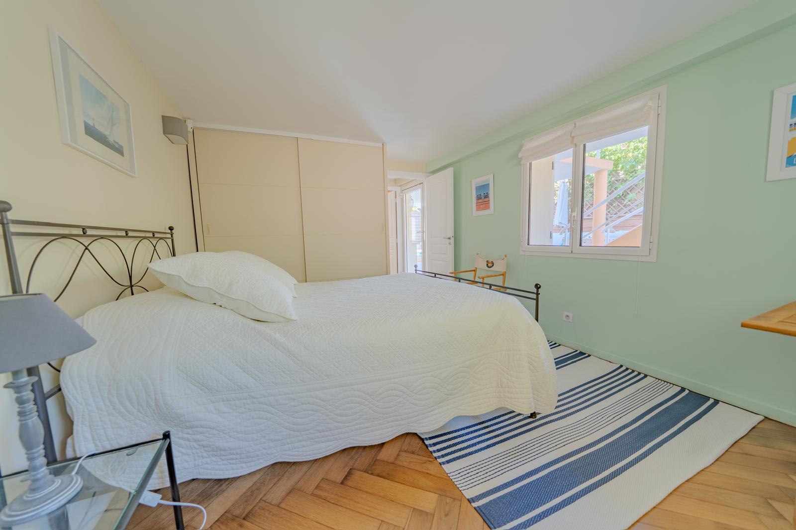 CAP DE NICE - VILLA-VUE MER - RÉNOVÉ